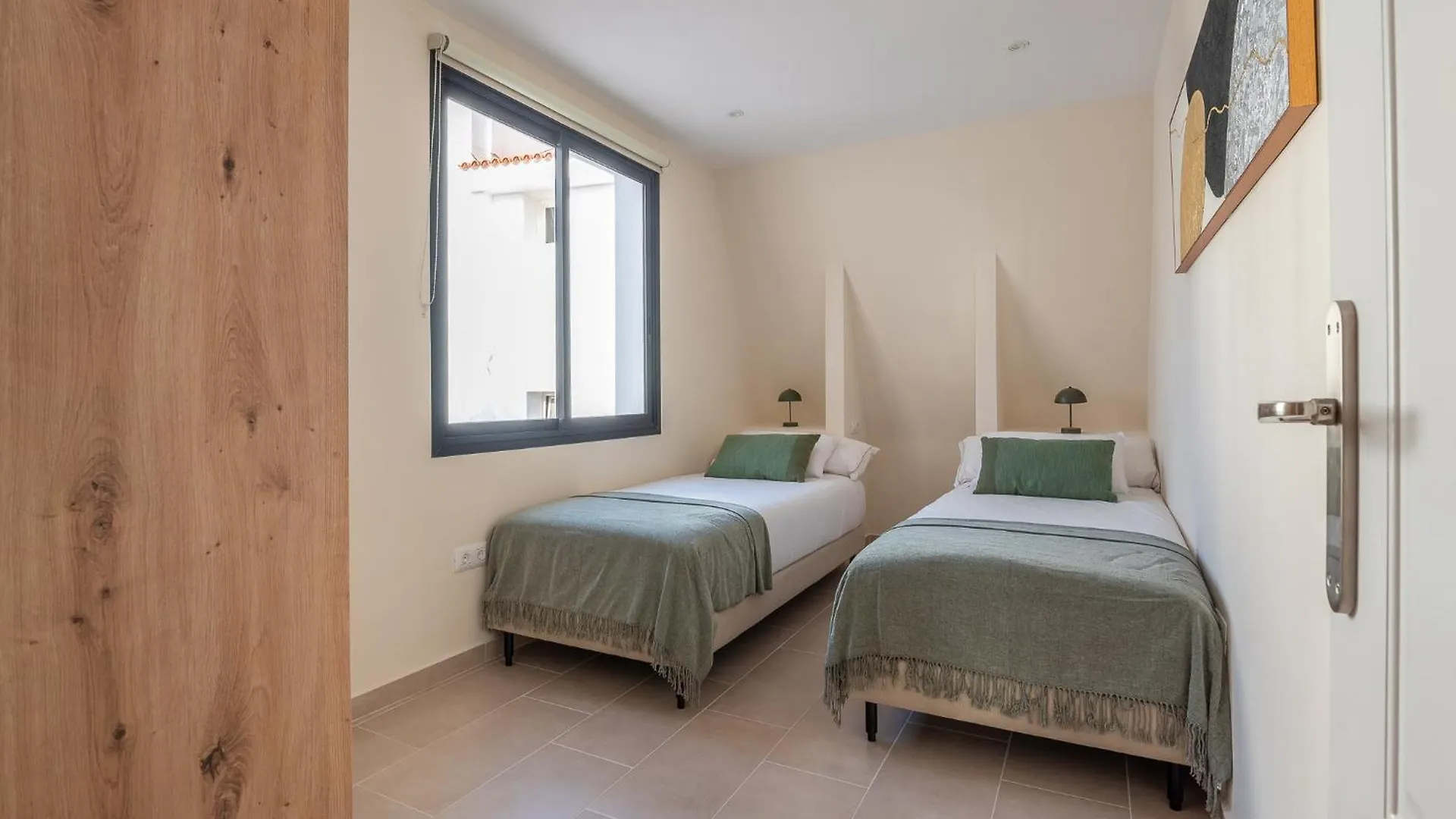 2 Bedroom Luxury Apartment With Sea View In Los Cristianos Los Cristianos  0*, Los Cristianos (Tenerife) Spain