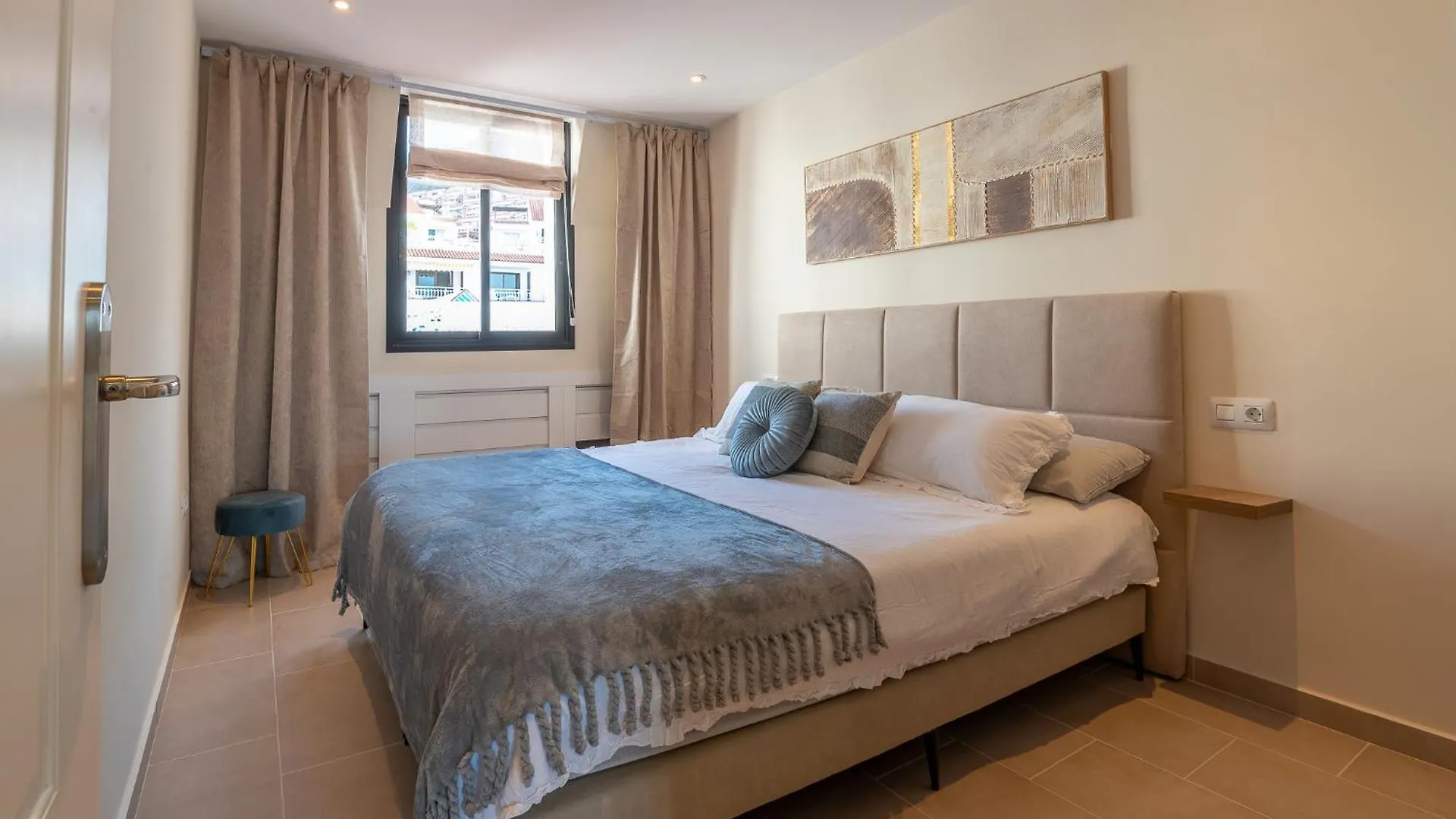 2 Bedroom Luxury Apartment With Sea View In Los Cristianos Los Cristianos