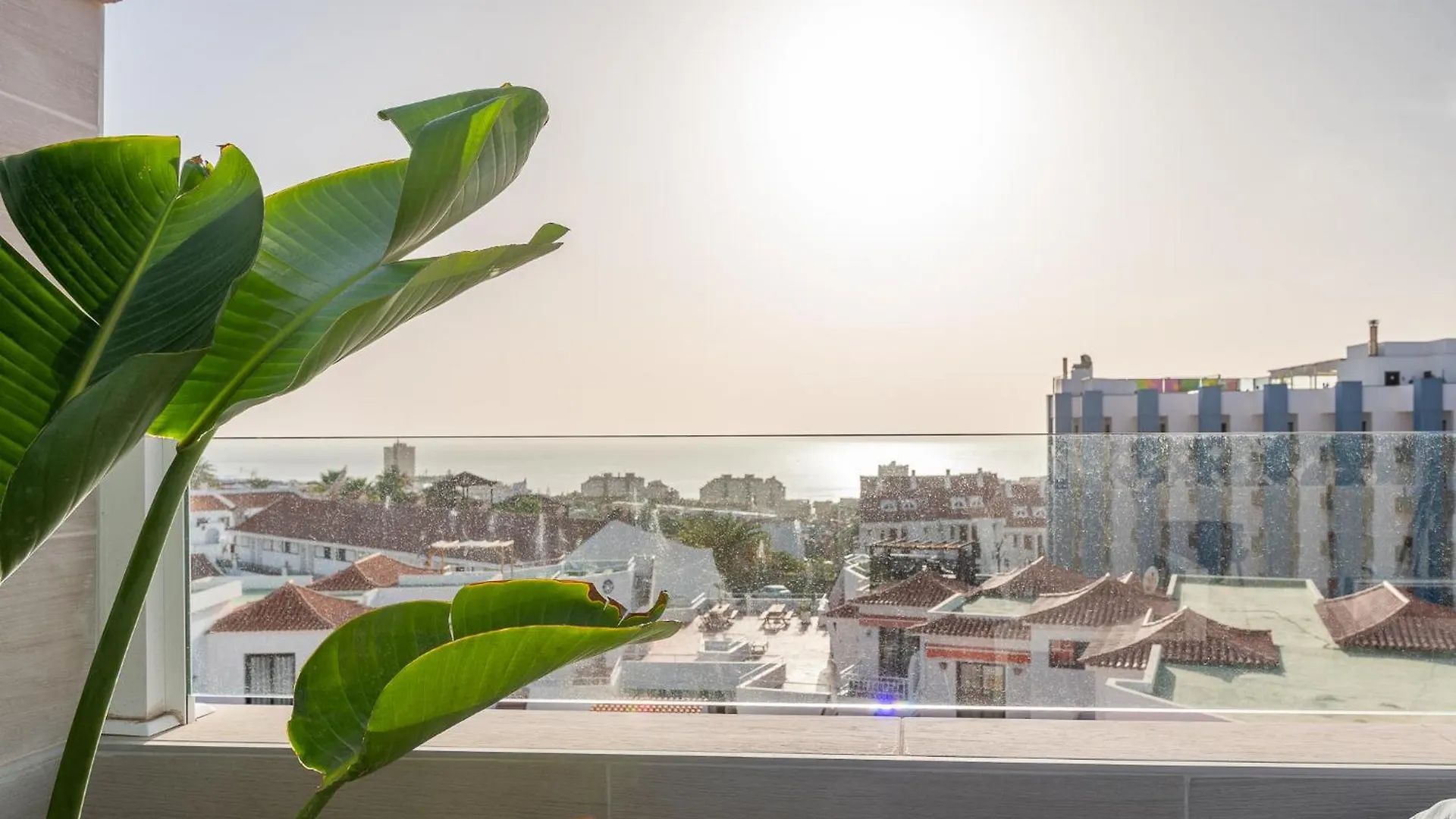 2 Bedroom Luxury Apartment With Sea View In Los Cristianos Los Cristianos  0*, Los Cristianos (Tenerife) Spain